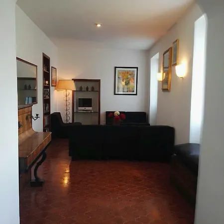 Casa Glicine 펜션 *